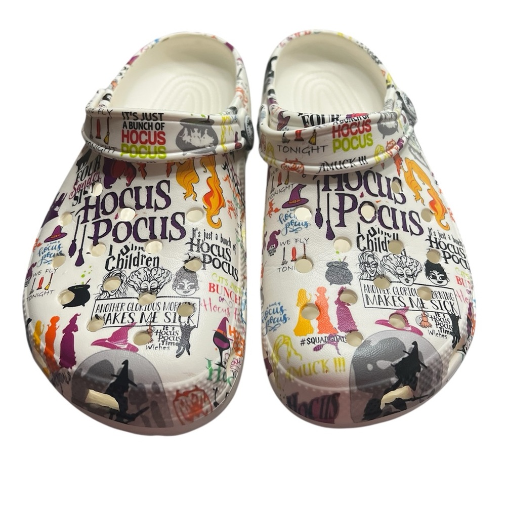 White Hocus Pocus Halloween Witch Clogs
Shoes size 8